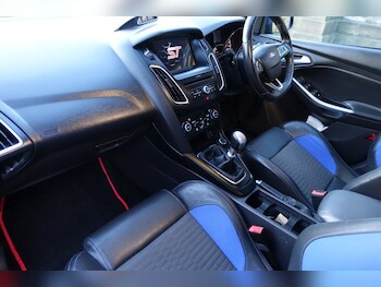 Used Ford Focus 2016 for sale - 78425579: Photo