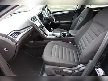 Used Ford Mondeo 2016 for sale - 77014393: Photo