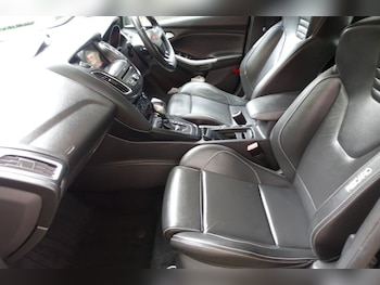 Used Ford Focus 2017 for sale - 77341574: Photo