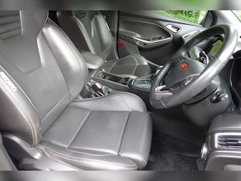 Used Ford Focus 2017 for sale - 77341574: Photo