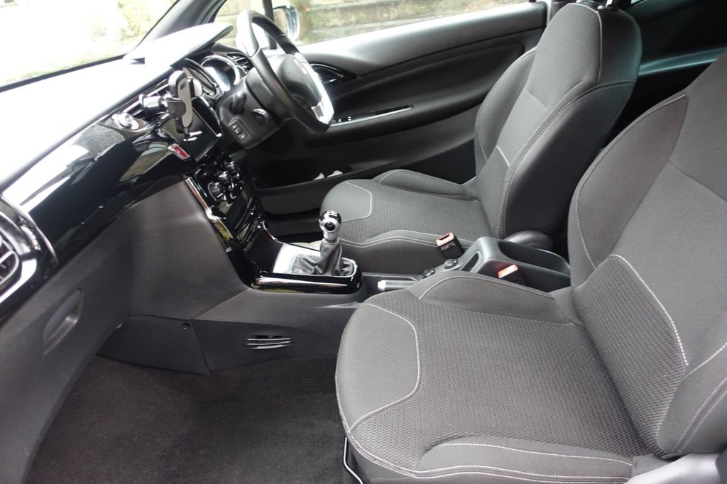 Used DS Automobiles DS 3 2015 for sale - 76482447: Photo 2