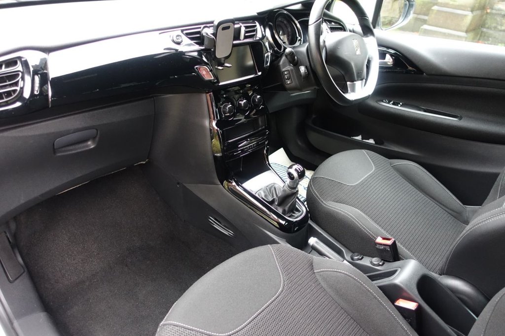 Used DS Automobiles DS 3 2015 for sale - 76482447: Photo 4