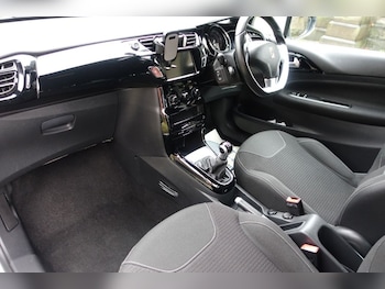 Used DS Automobiles DS 3 2015 for sale - 76482447: Photo