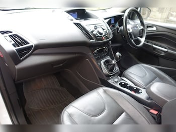 Used Ford Kuga 2015 for sale - 77820535: Photo