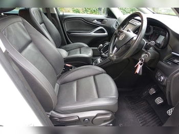 Used Vauxhall Zafira 2018 for sale - 78212613: Photo