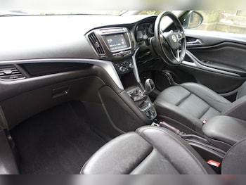 Used Vauxhall Zafira 2018 for sale - 78212613: Photo