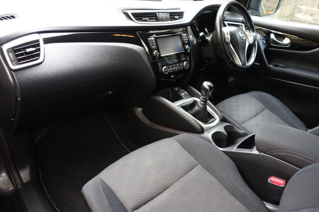 Used Nissan Qashqai 2015 for sale - 76950090: Photo 4