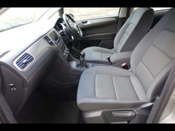Used Volkswagen Golf SV 2016 for sale - 75061980: Photo