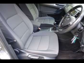 Used Volkswagen Golf SV 2016 for sale - 75061980: Photo