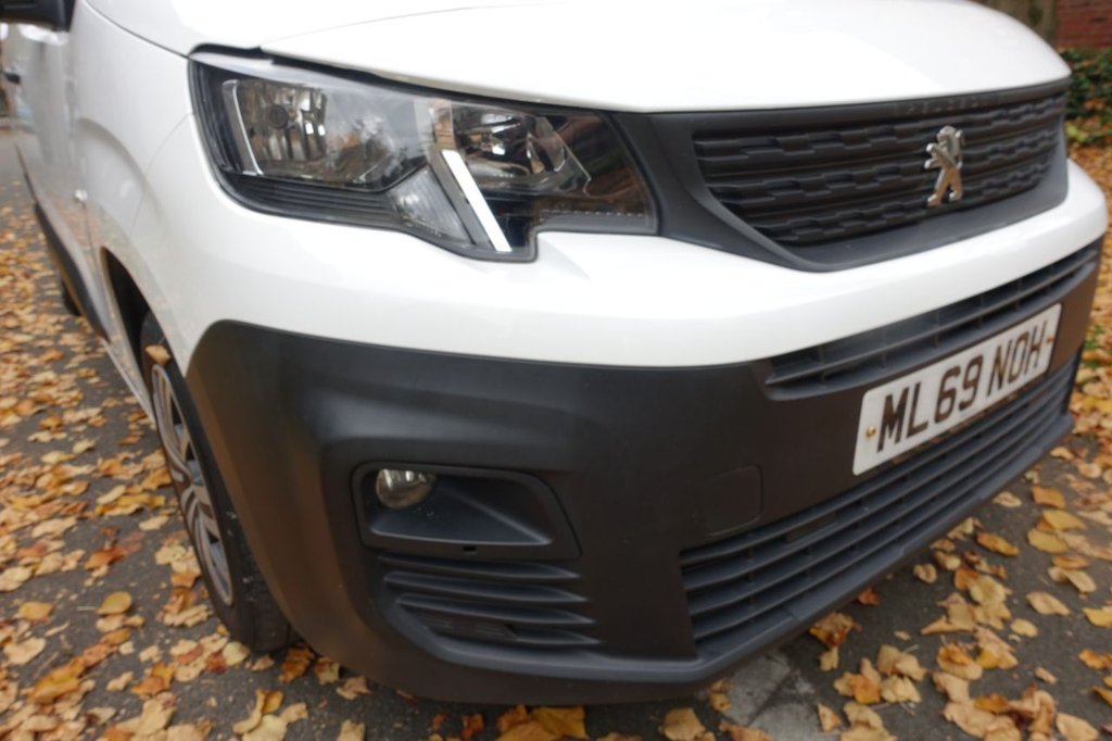 Used Peugeot Partner 2019 for sale - 76698158: Photo 17