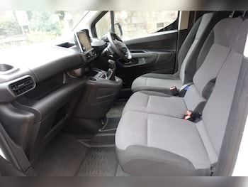 Used Peugeot Partner 2019 for sale - 76698158: Photo