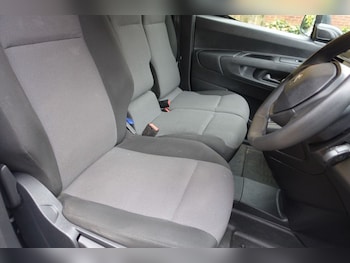 Used Peugeot Partner 2019 for sale - 76698158: Photo