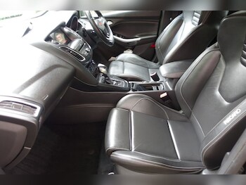 Used Ford Focus 2017 for sale - 77250183: Photo