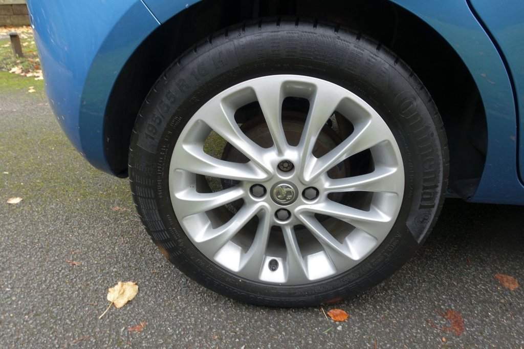 Used Vauxhall Corsa 2016 for sale - 76396296: Photo 8