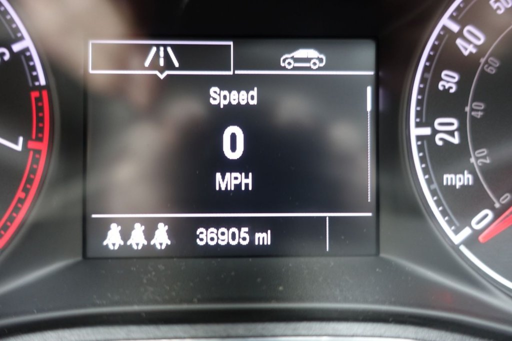 Used Vauxhall Corsa 2016 for sale - 76396296: Photo 9