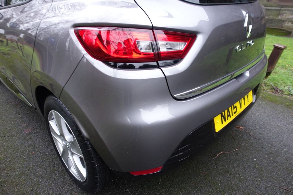Used Renault Clio 2015 for sale - 77276494: Photo 12