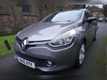 Used Renault Clio 2015 for sale - 77276494: Photo