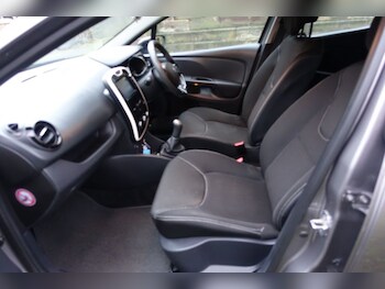 Used Renault Clio 2015 for sale - 77276494: Photo