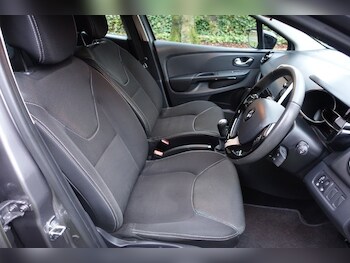 Used Renault Clio 2015 for sale - 77276494: Photo