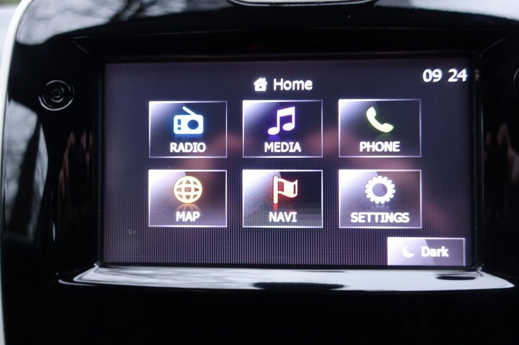 Used Renault Clio 2015 for sale - 77276494: Photo 8