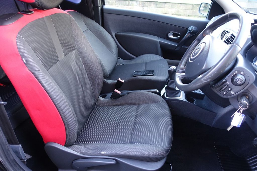 Used Renault Clio 2008 for sale - 77953180: Photo 2