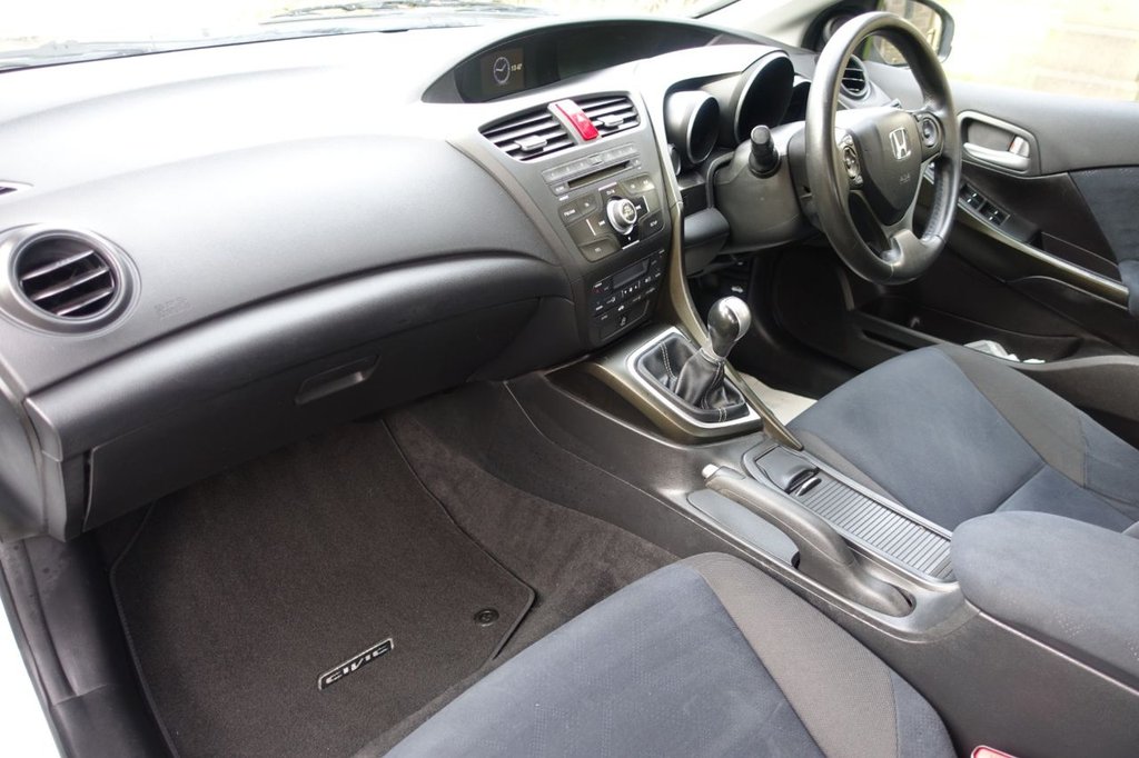 Used Honda Civic 2013 for sale - 77583357: Photo 4