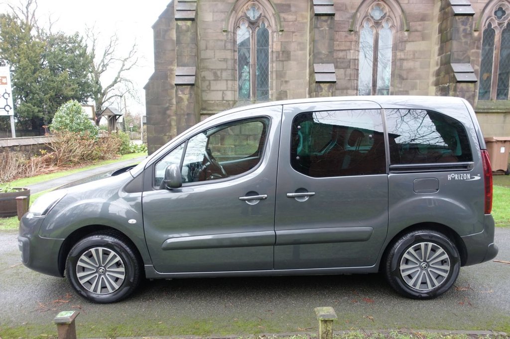 Used Peugeot Partner Tepee 2016 for sale - 76985895: Photo 10