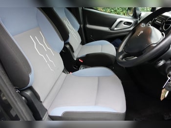 Used Peugeot Partner Tepee 2016 for sale - 76985895: Photo