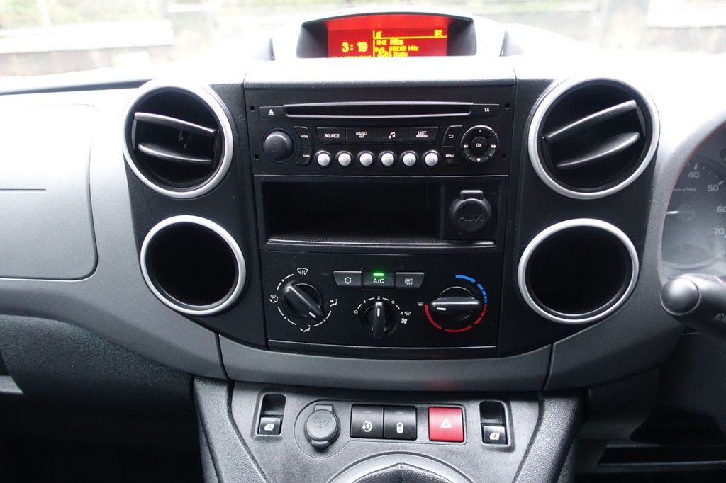 Used Peugeot Partner Tepee 2016 for sale - 76985895: Photo 8