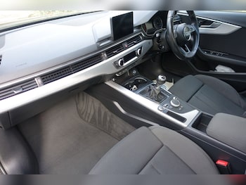 Used Audi A4 2016 for sale - 77765152: Photo