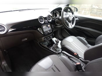 Used Vauxhall Adam 2017 for sale - 75242185: Photo