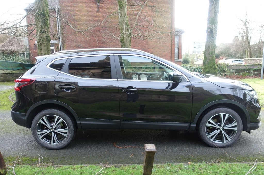 Used Nissan Qashqai 2018 for sale - 77370111: Photo 12