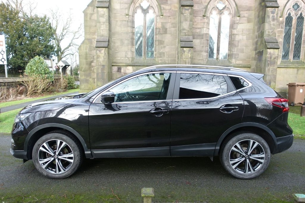 Used Nissan Qashqai 2018 for sale - 77370111: Photo 13