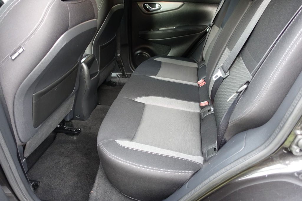 Used Nissan Qashqai 2018 for sale - 77370111: Photo 5