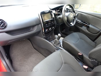 Used Renault Clio 2013 for sale - 76910388: Photo