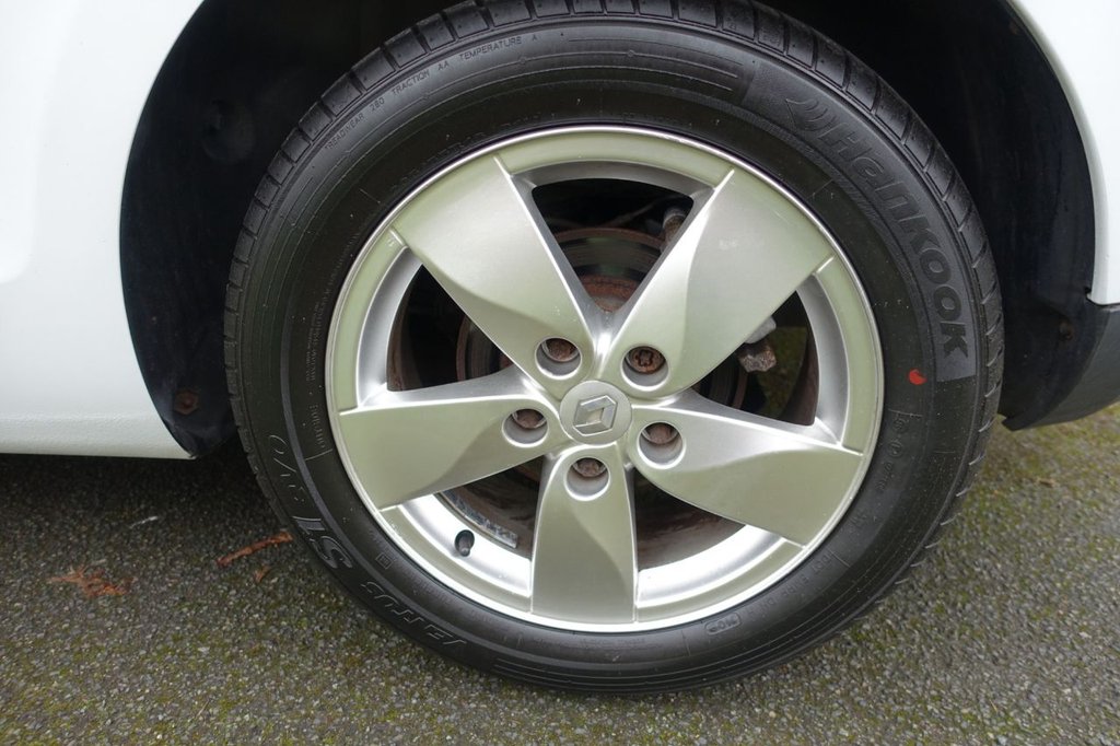 Used Renault Megane 2010 for sale - 77792322: Photo 22