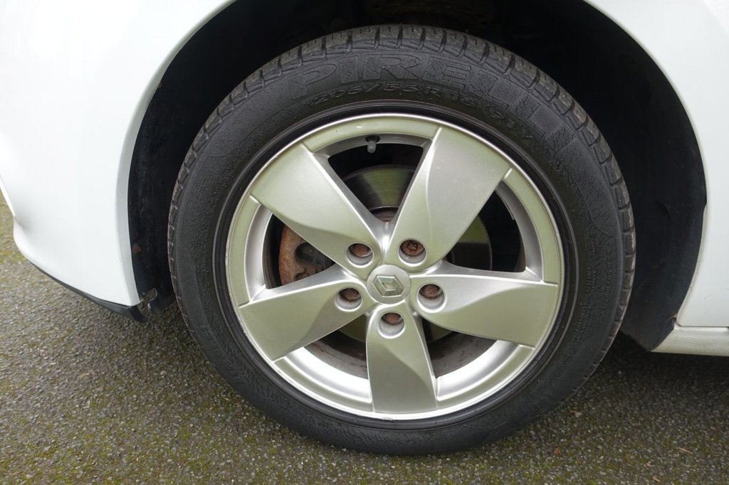 Used Renault Megane 2010 for sale - 77792322: Photo 23