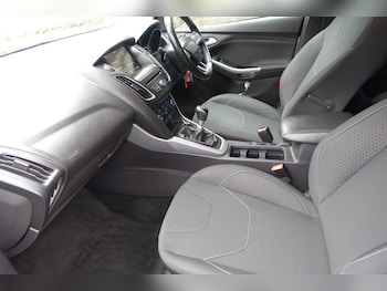 Used Ford Focus 2015 for sale - 78631417: Photo