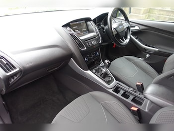 Used Ford Focus 2015 for sale - 78631417: Photo