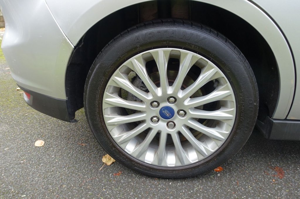 Used Ford C-Max 2013 for sale - 76396426: Photo 22