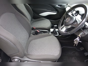 Used Vauxhall ADAM 2015 for sale - 76417538: Photo