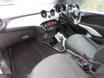 Used Vauxhall ADAM 2015 for sale - 76417538: Photo