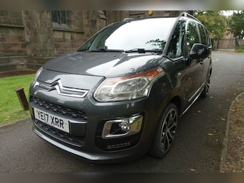 Used Citroen C3 Picasso 2017 for sale - 75642587: Photo