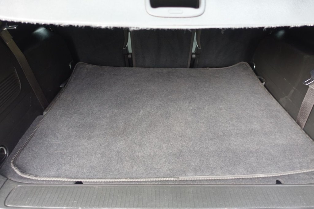 Used Vauxhall Zafira 2014 for sale - 76934758: Photo 16