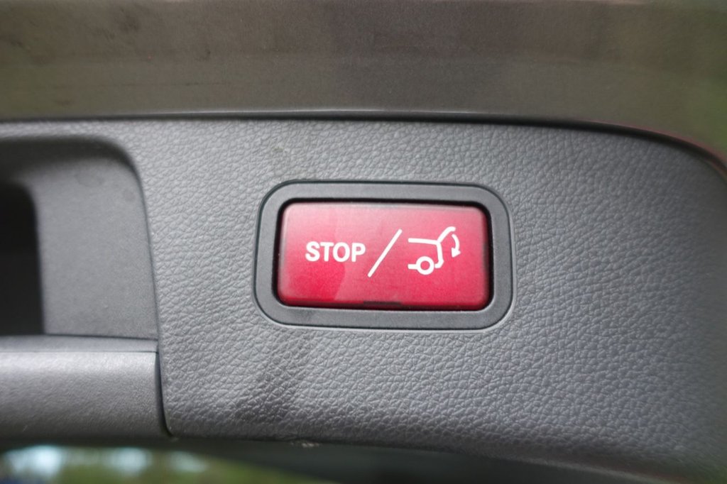 Used Mercedes-Benz GLA 2016 for sale - 77835848: Photo 19