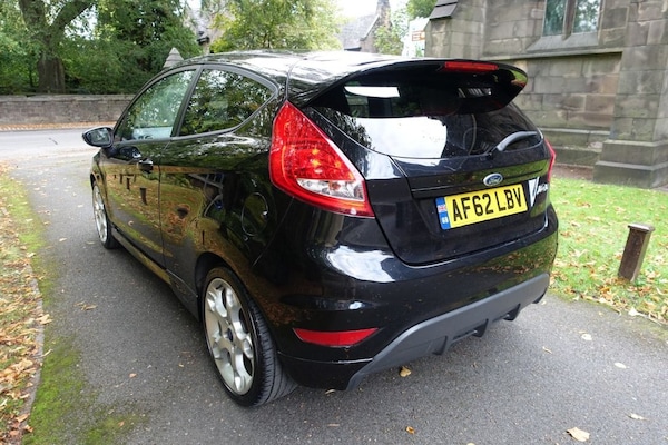 Used Ford Fiesta 2012 for sale - 76118711: Photo 8