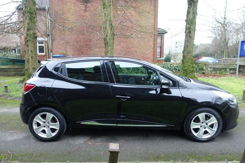 Used Renault Clio 2014 for sale - 77451848: Photo 10