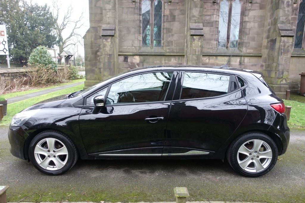 Used Renault Clio 2014 for sale - 77451848: Photo 11