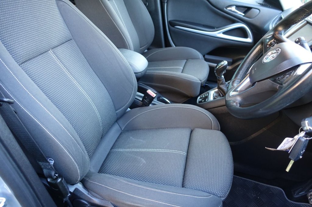 Used Vauxhall Zafira 2016 for sale - 77080562: Photo 3