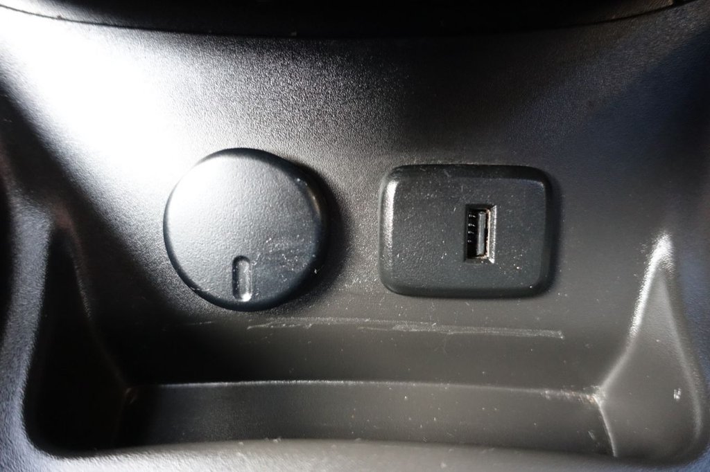 Used Vauxhall Corsa 2018 for sale - 77820691: Photo 8